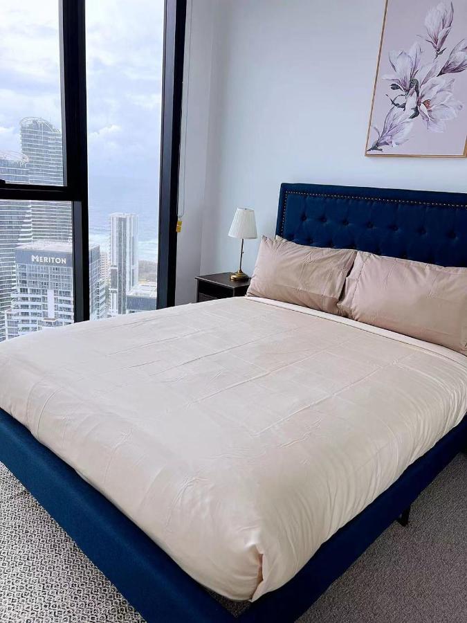 2 Bedroom Luxurious Family Apartment On 40Th Floor With Amazing Ocean Coastline Broadbeach Gold Coast Gc40 Exteriér fotografie