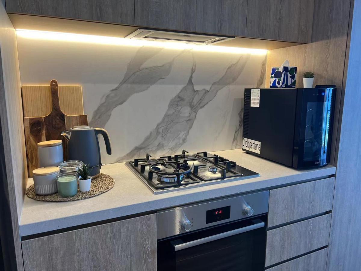 2 Bedroom Luxurious Family Apartment On 40Th Floor With Amazing Ocean Coastline Broadbeach Gold Coast Gc40 Exteriér fotografie